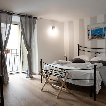 Athmosfera Nova 18 Hotel Napoli Ngoại thất bức ảnh