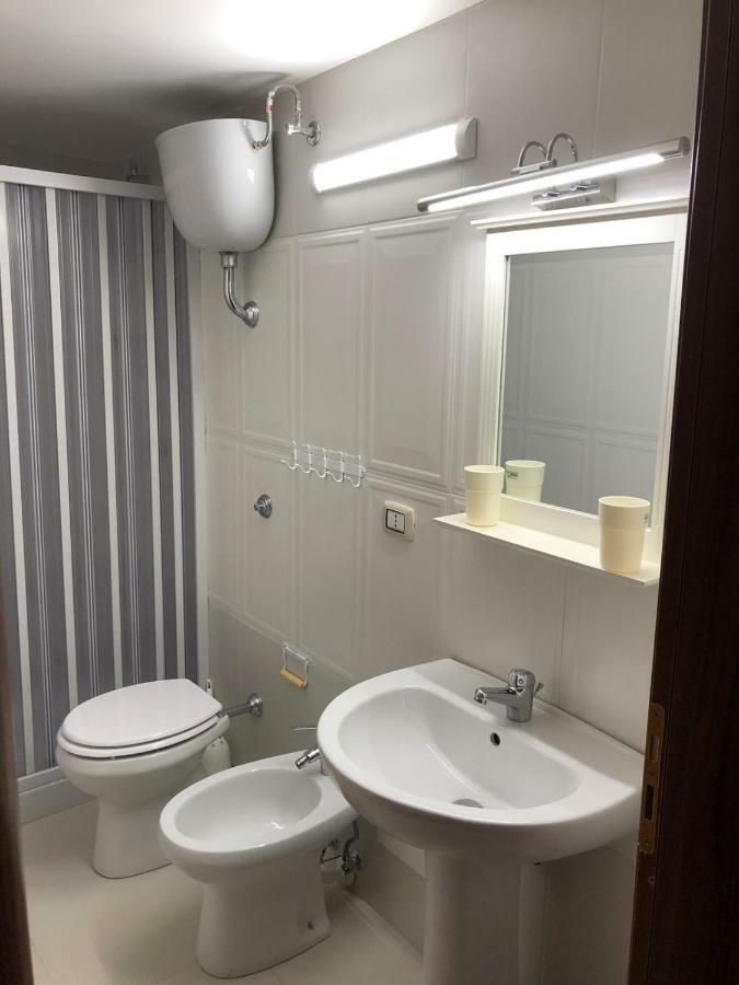 Athmosfera Nova 18 Hotel Napoli Ngoại thất bức ảnh