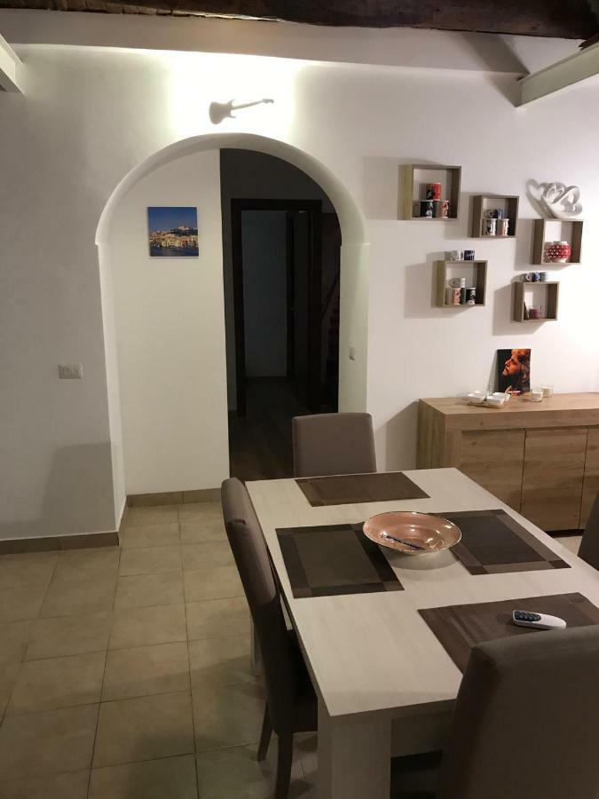Athmosfera Nova 18 Hotel Napoli Ngoại thất bức ảnh
