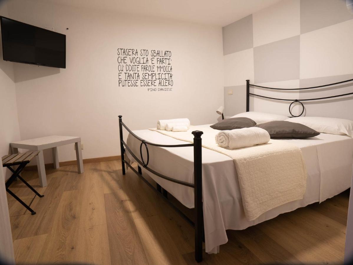 Athmosfera Nova 18 Hotel Napoli Ngoại thất bức ảnh