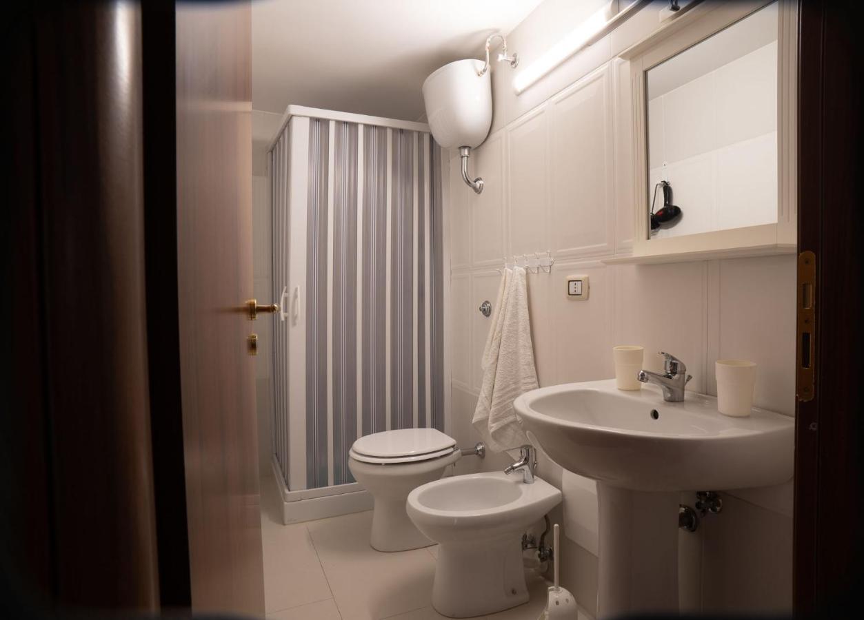 Athmosfera Nova 18 Hotel Napoli Ngoại thất bức ảnh
